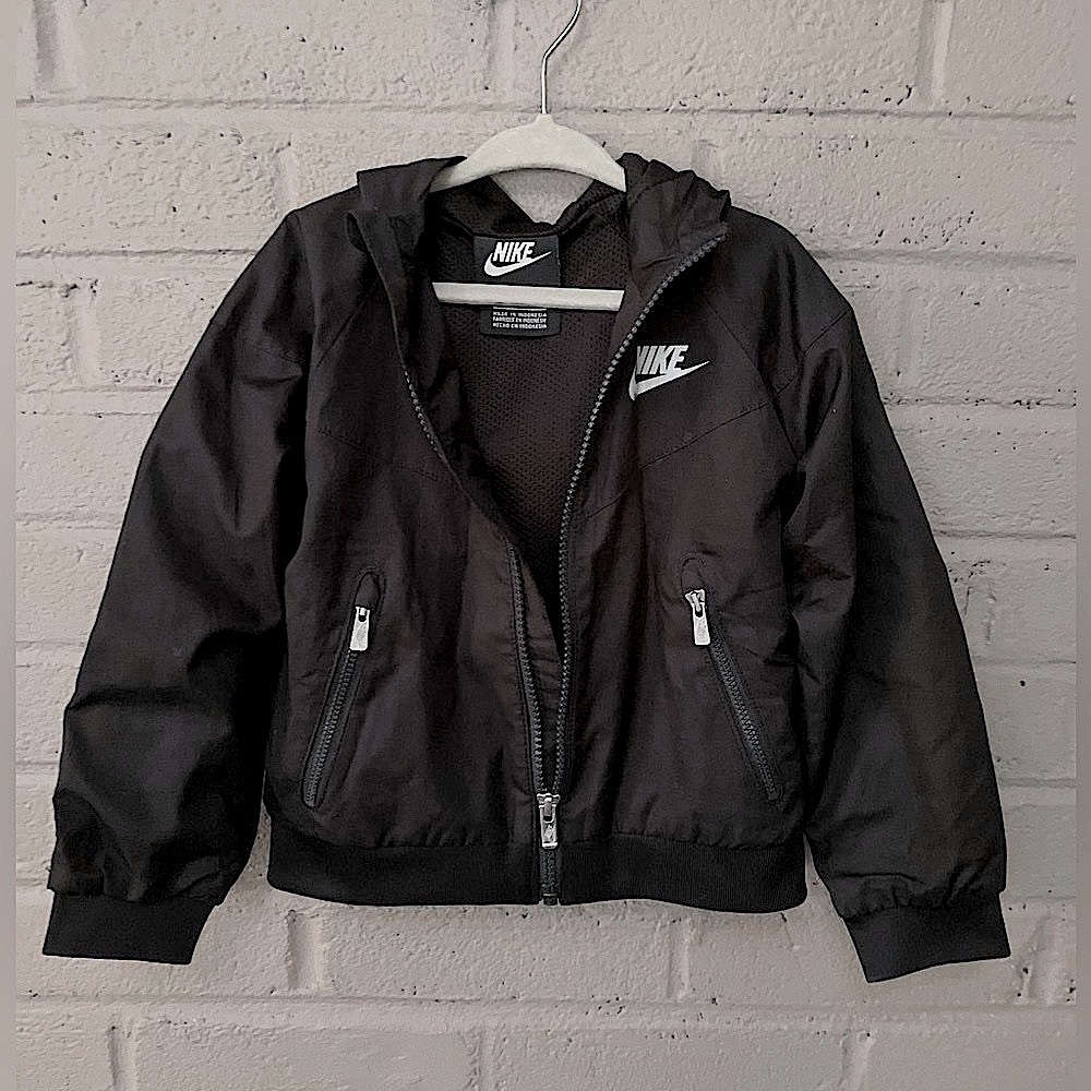 Nike Black hooded jacket 3T